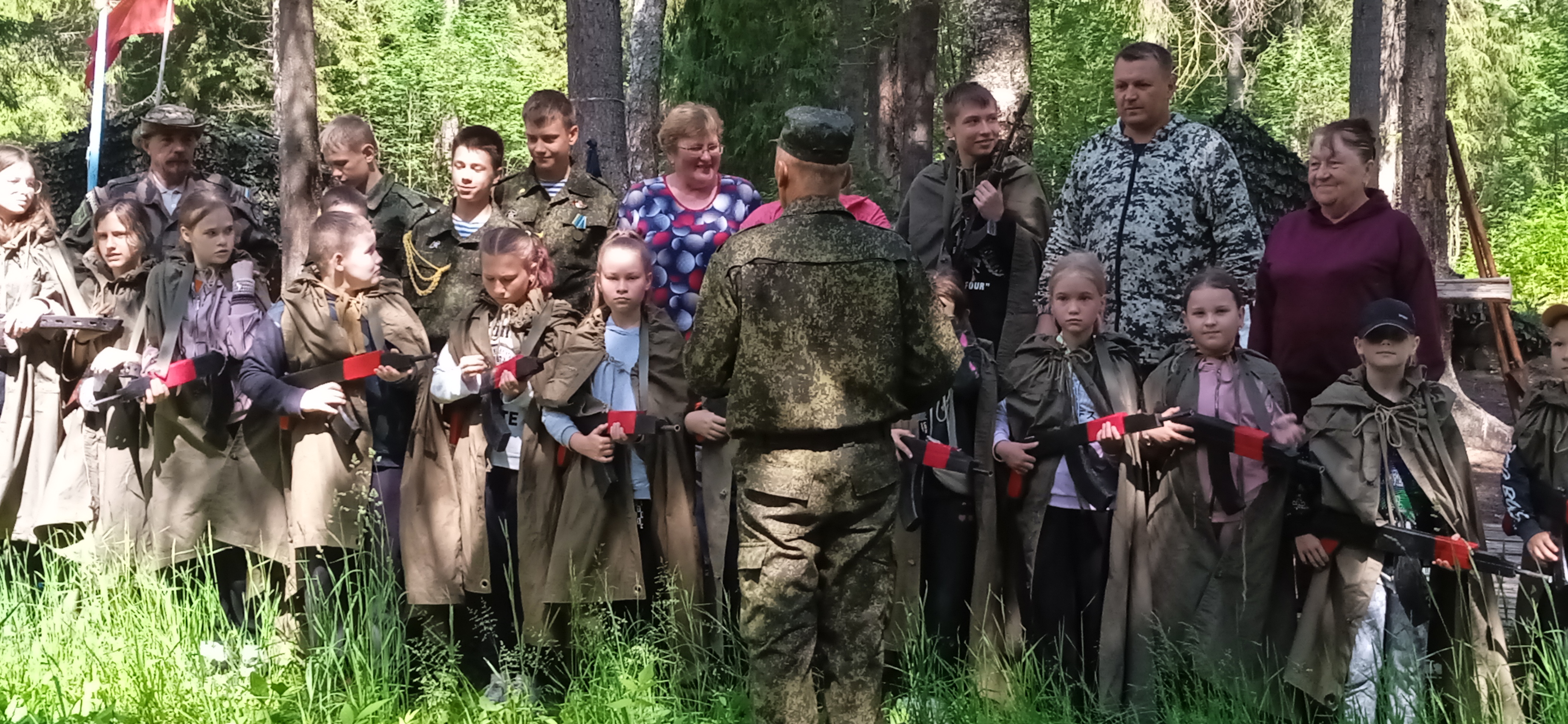 Военно-спортивная игра &amp;quot;Зарница&amp;quot; в историко патриотическом комплексе &amp;quot;Партизанская застава&amp;quot;.