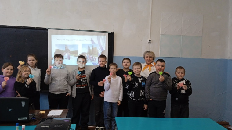 Ученикам 3 и 4 класса об Орлятах России..